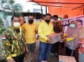 Golkar Peduli Ringankan Beban Korban Banjir di Makassar